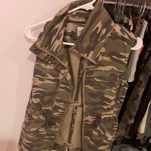 Camo vest